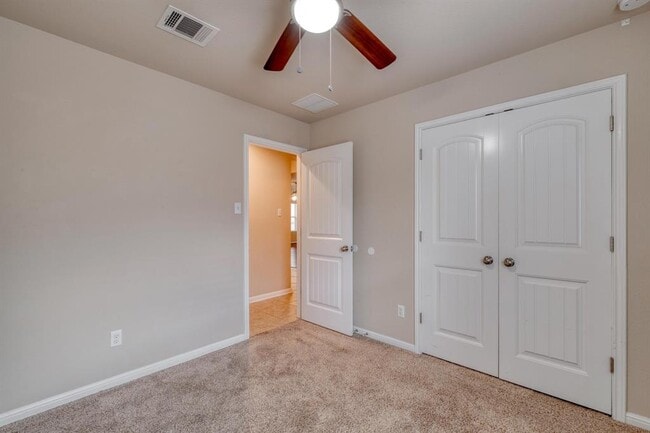 Building Photo - 7400 Longford Trail