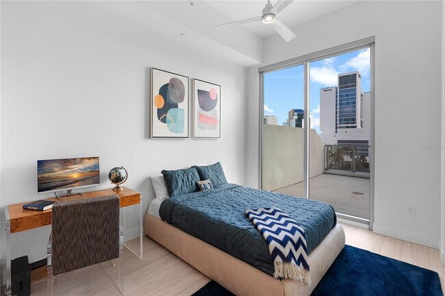 Building Photo - 301 Quay Commons Quay