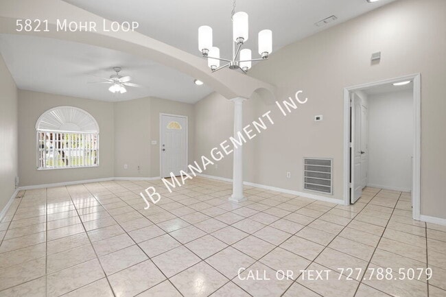 Building Photo - 5821 Mohr Loop