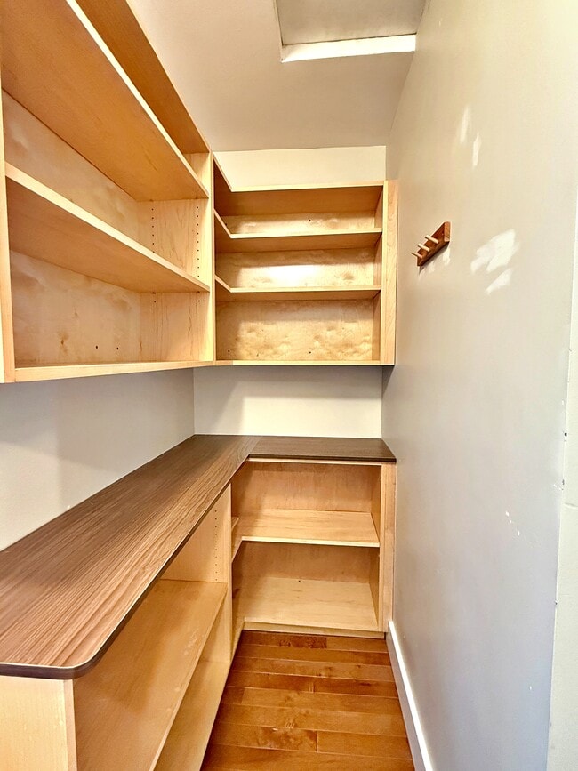 Building Photo - 3628 SE 49th Ave