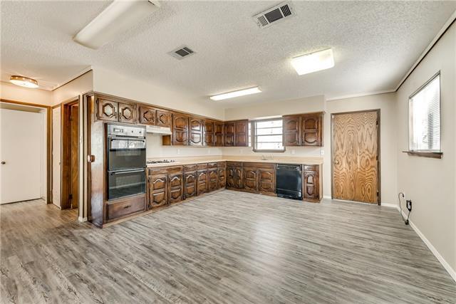 Building Photo - 1605 Maple Dr