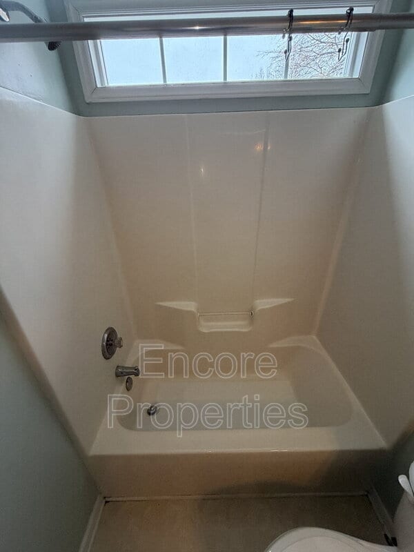 Building Photo - 8417 Whisper Ridge Pl