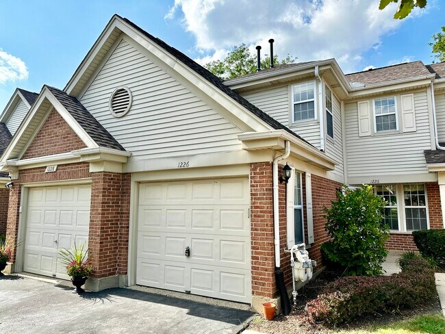 Primary Photo - 1226 Clearview Ct