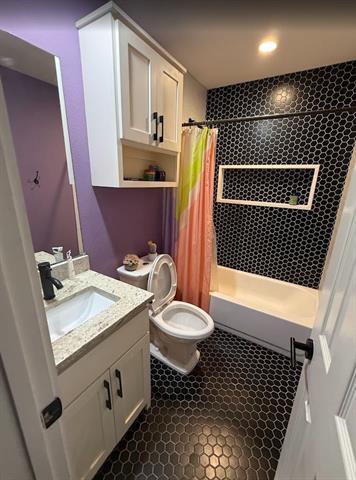 Building Photo - 1312 Riverview Ln