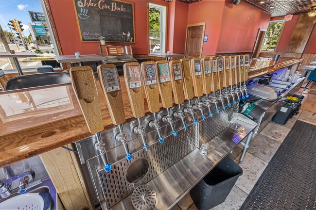 Building Photo - 5520 W Vliet St