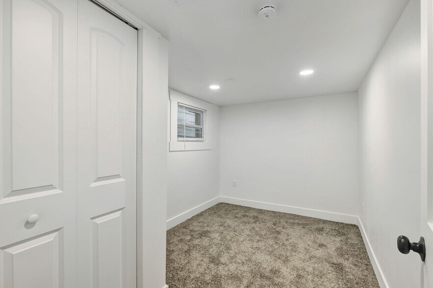 Building Photo - 2231 Flora St