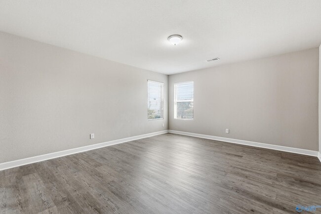 Building Photo - 113 Pitts Griffin Drive