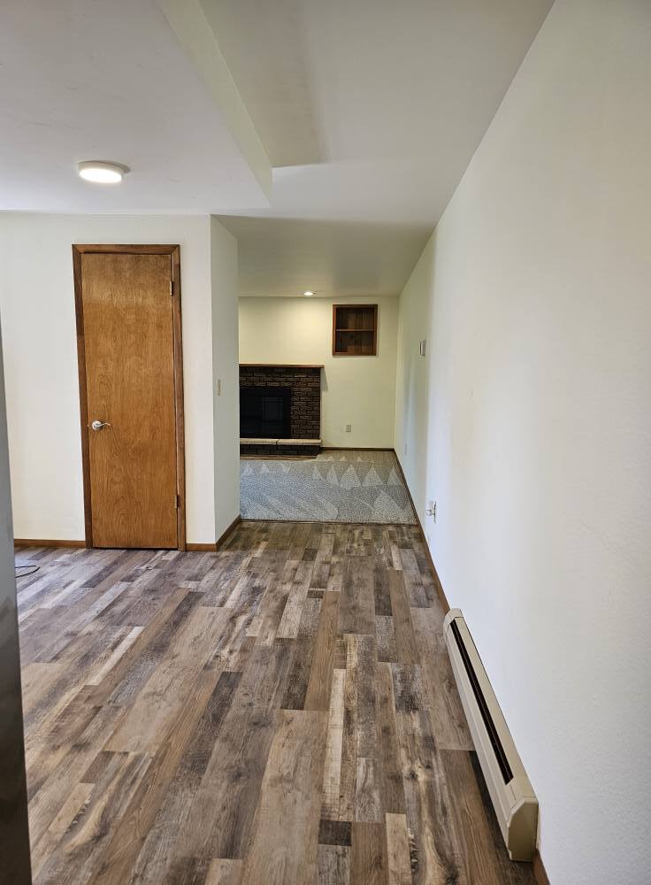 Building Photo - 3403 North Ave W