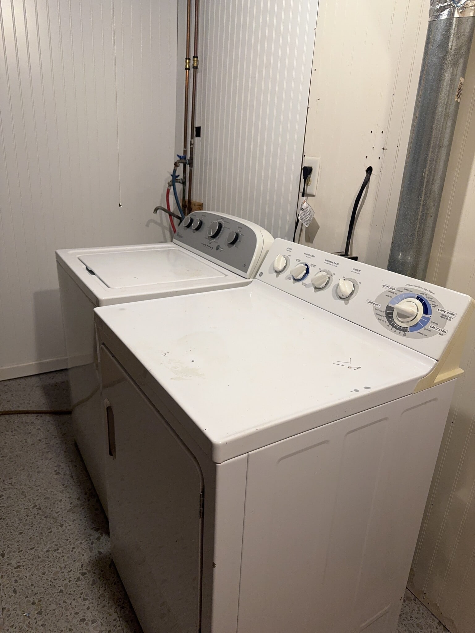 Building Photo - 11898 Tulip St NW