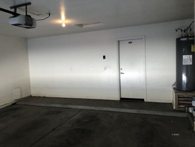Building Photo - 1294 Kelson Pl