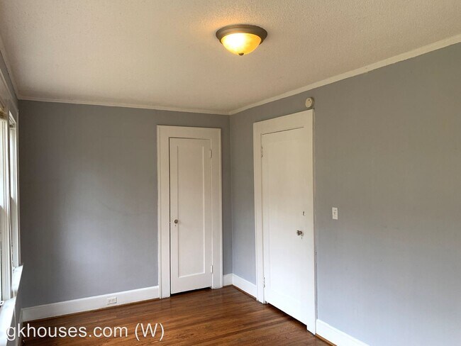 Building Photo - 3 br, 1 bath House - 1343 43rd Street Ensley