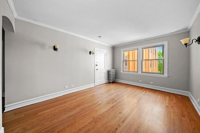 Building Photo - 1929 Grove Ave