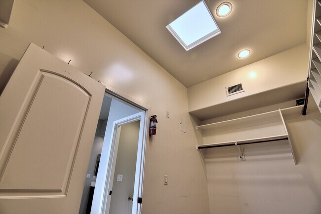 Building Photo - 27115 N 44th St