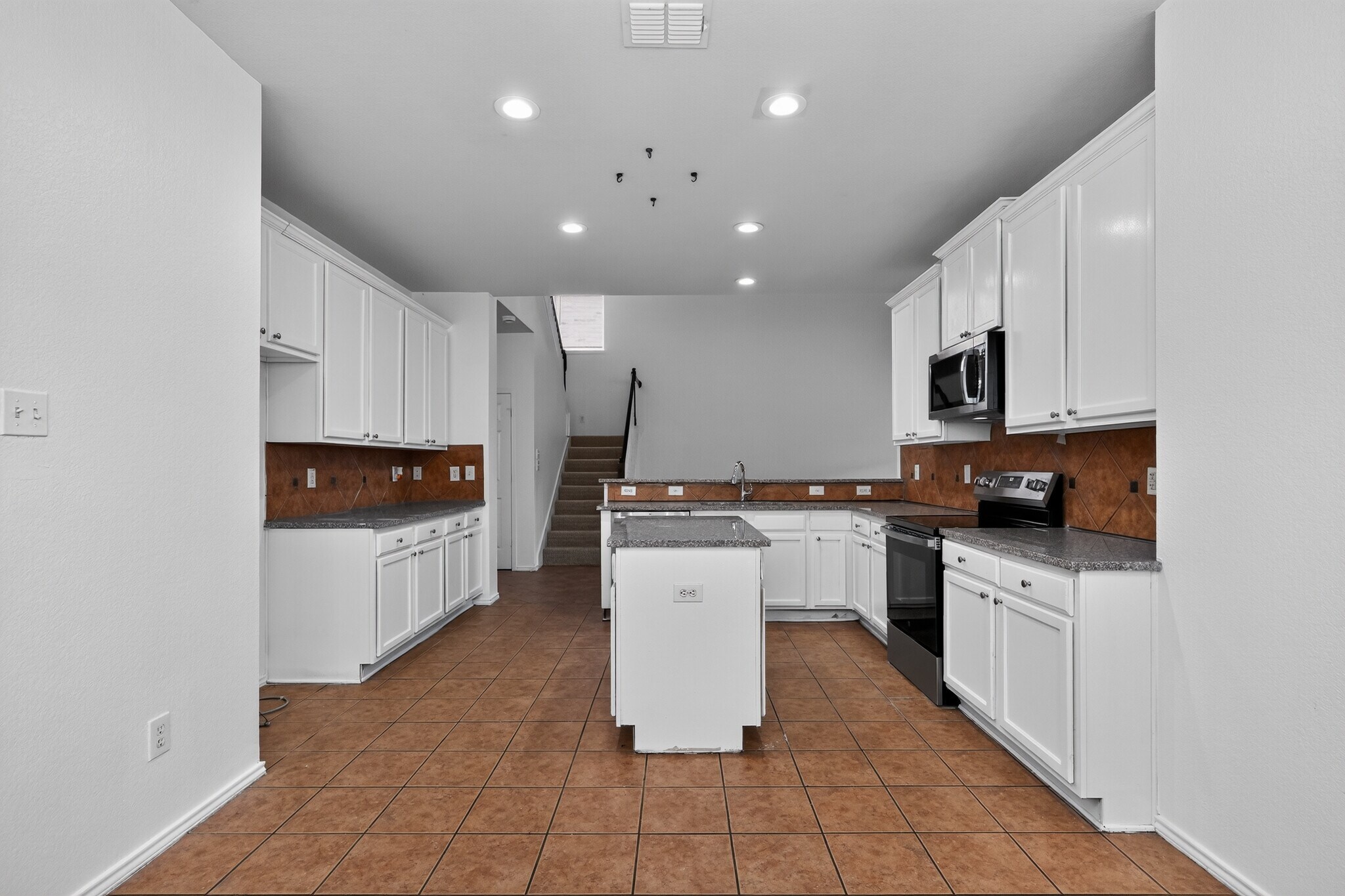 Building Photo - 1009 Youkum Ct