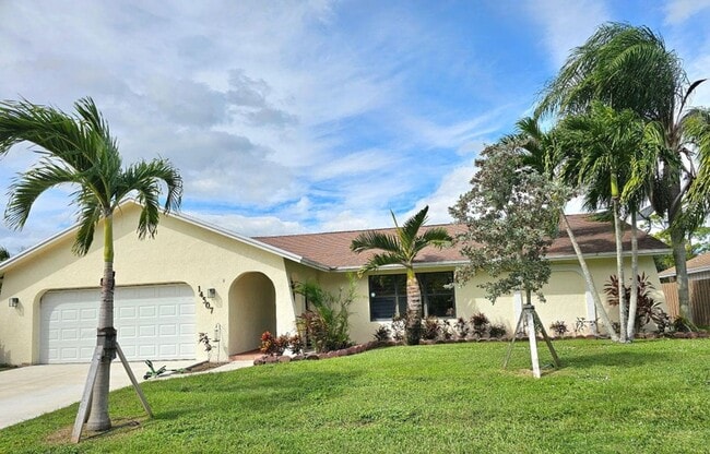 Building Photo - 14507 Larkspur Ln