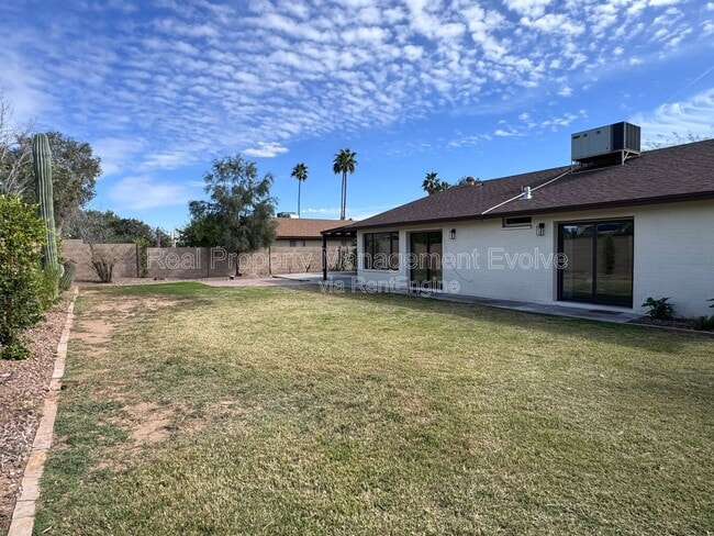 Building Photo - 4428 E Joan De Arc Ave