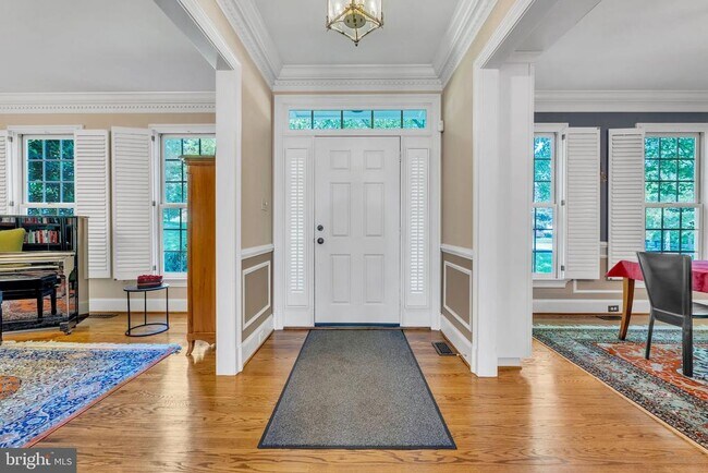 Building Photo - 8308 Comanche Ct