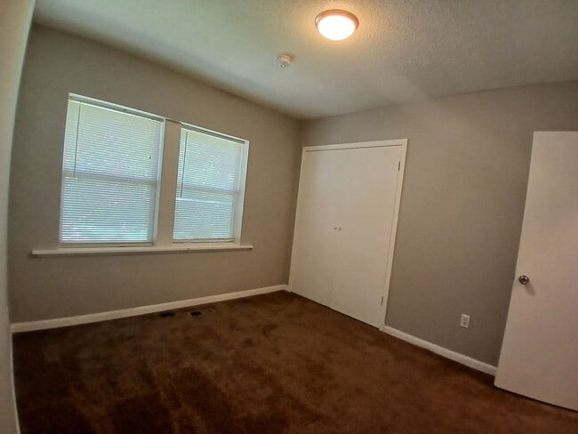 Building Photo - 2727CAMPBELL