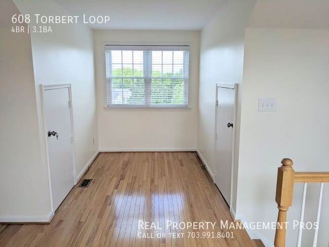 Building Photo - 608 Torbert Loop