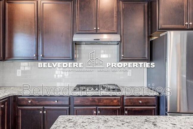 Building Photo - 5749 Marblehead Dr