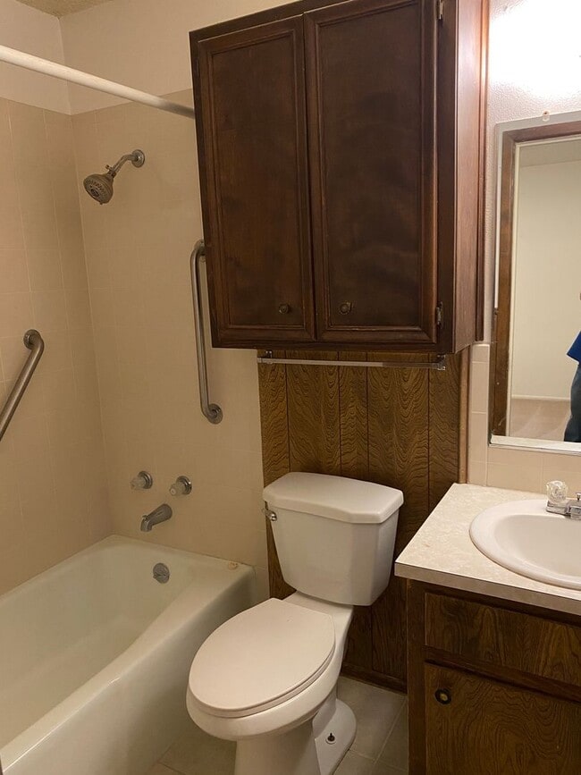 Building Photo - 5030 53rd St