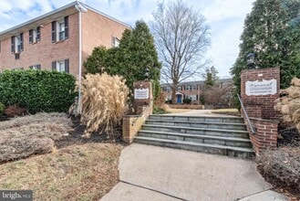 Building Photo - 1334 Montgomery Ave