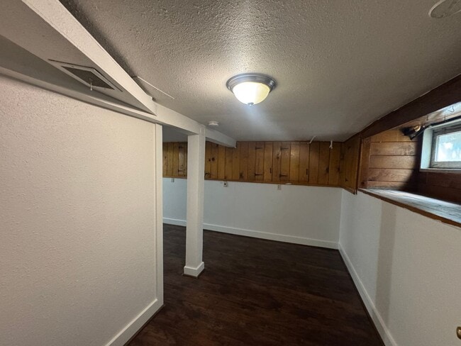 Building Photo - Non-Refundable & Security Deposit Total: $...