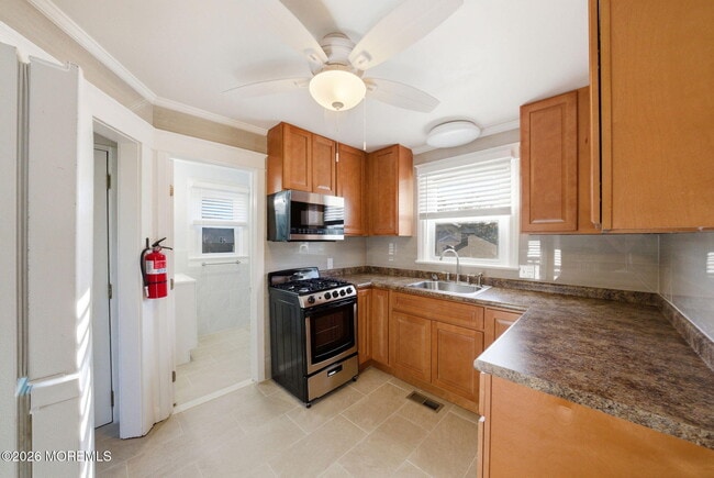 Building Photo - 11 Gladney Ave