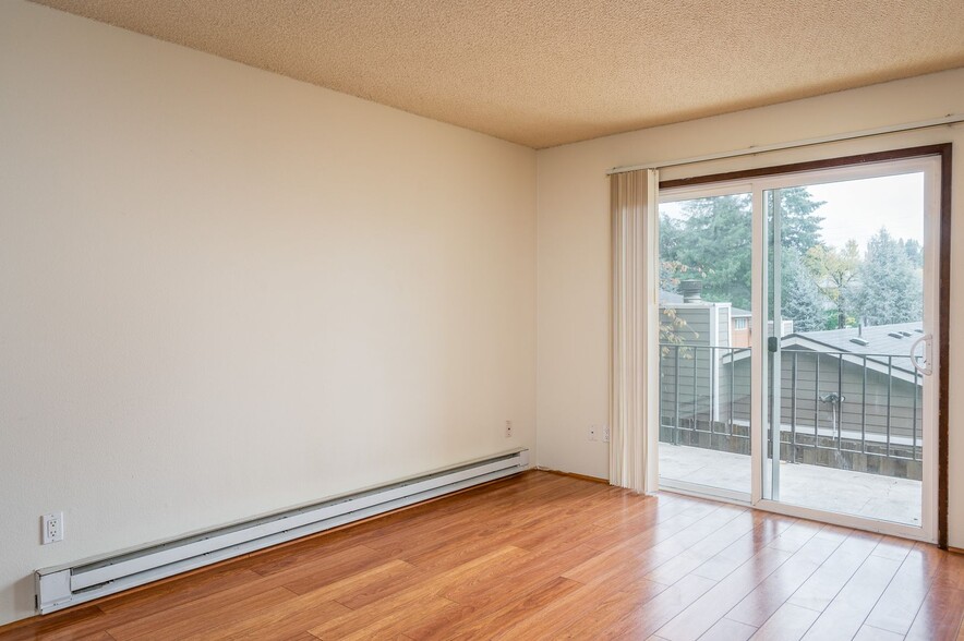 Interior Photo - #323 SPRING TERRACE