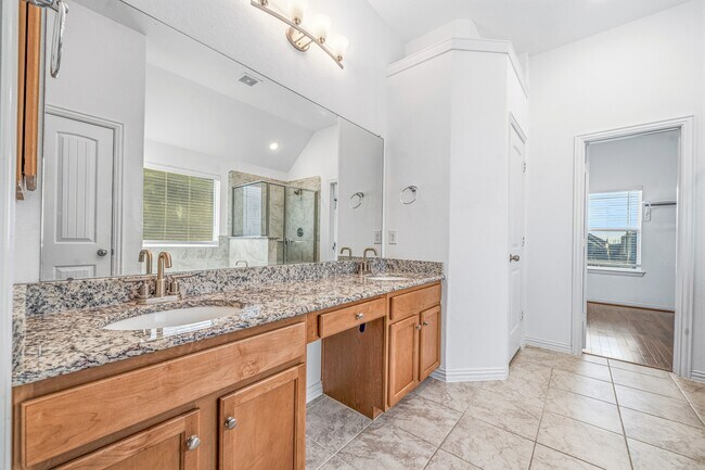 Building Photo - 3519 Sunburst Ct