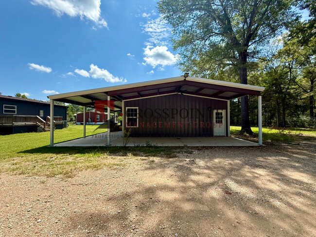 Building Photo - Tour Today! Spacious 4-Bedroom Home with Large Metal Building & Outdoor Kitchen