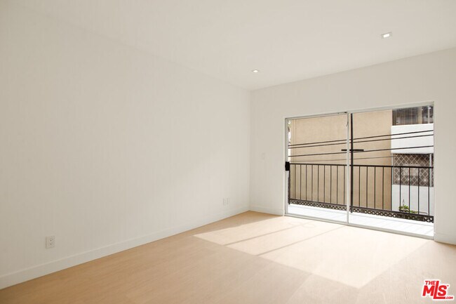 Building Photo - 10630 Wilkins Ave