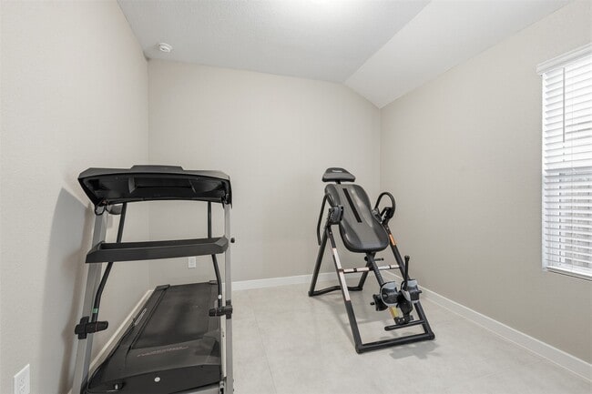 Building Photo - 14139 Greystone Ter St