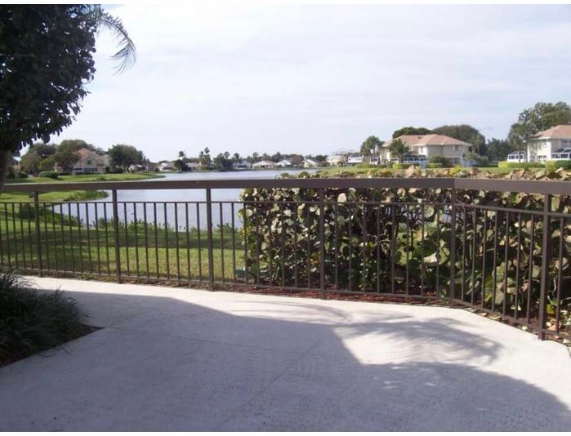 Building Photo - 4701 Roxbury Ct