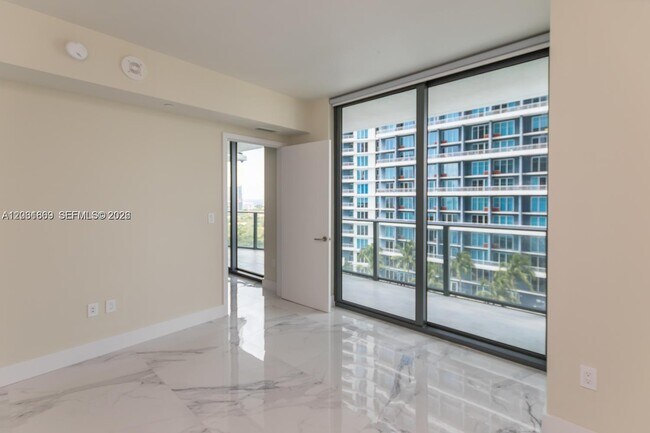 Building Photo - 1300 S Miami Ave
