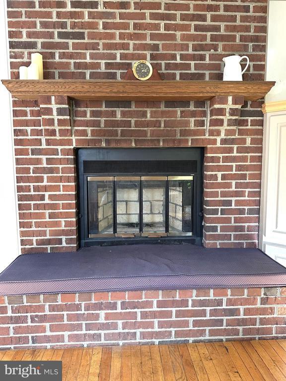 Building Photo - 623 Sean Dr