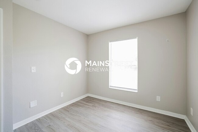 Building Photo - 3 Bedroom Pet-Friendly Home in North Port,...