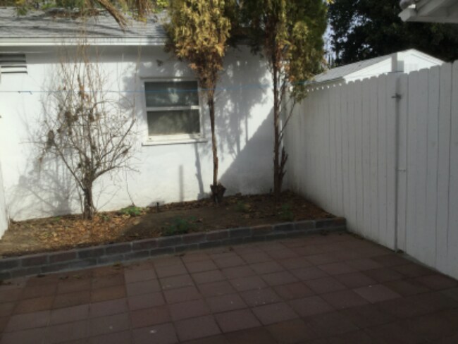 Building Photo - 20957 Community St