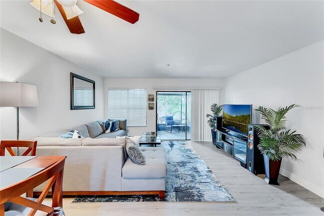 Building Photo - 563 Northbridge Dr