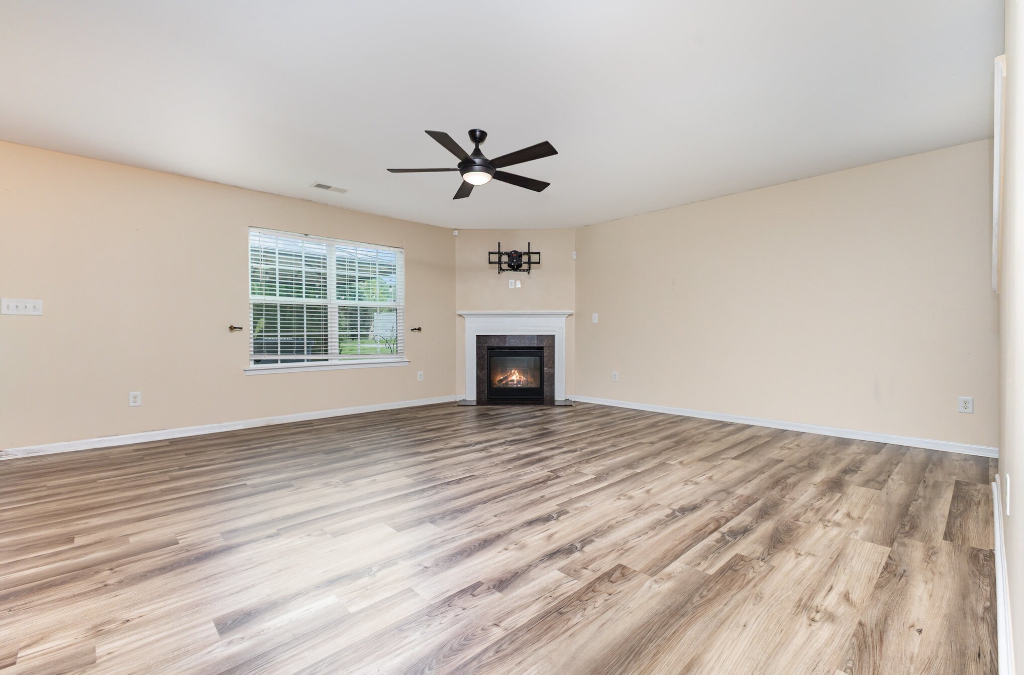 Building Photo - 9702 Pond Vista Ct