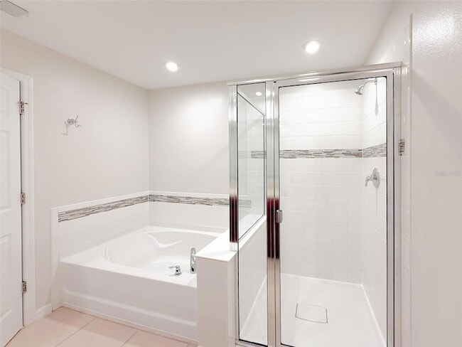 Building Photo - 2459 Varenna Loop