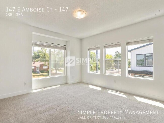 Building Photo - 147 E Amboise Ct
