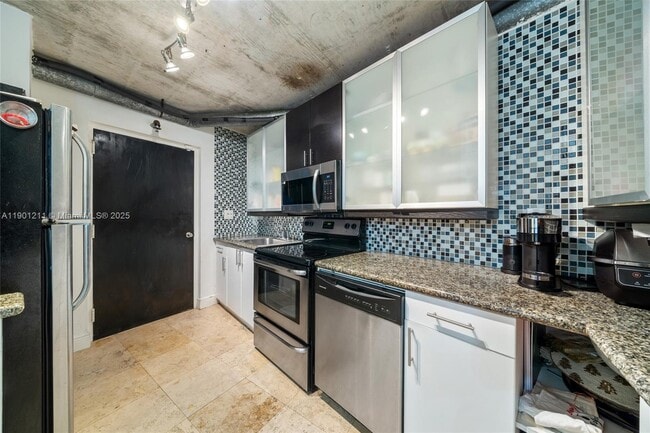 Building Photo - 5701 Biscayne Blvd
