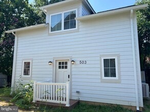 Building Photo - 503 E Howell Ave