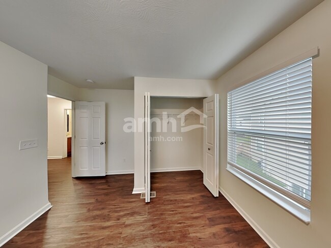 Building Photo - 89 Henderson Ln