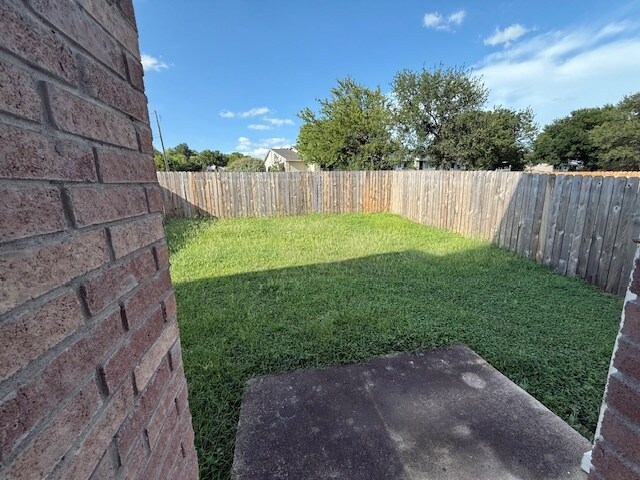 Building Photo - 725 Claremont Pky