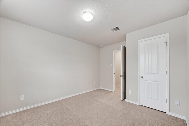 Building Photo - 17711 Rose Summit Ln