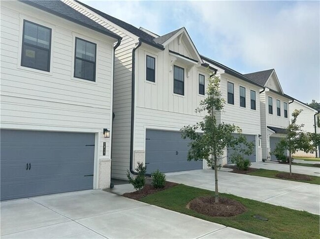 Building Photo - 2837 Bullfrog Ln