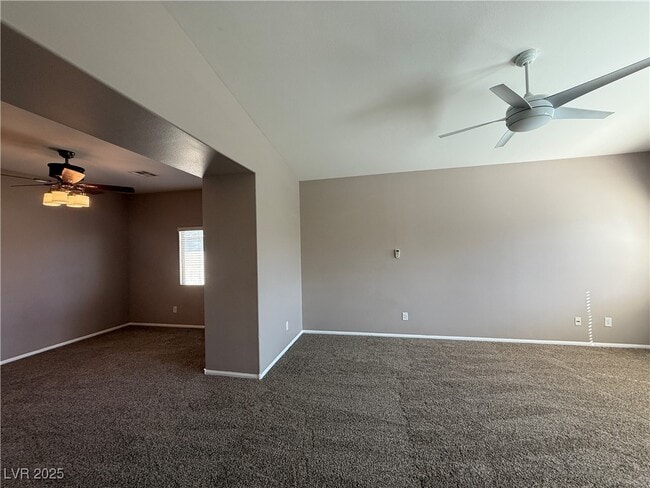 Building Photo - 9341 Forest Meadows Ave