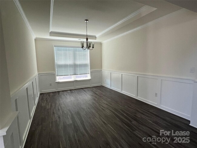 Building Photo - 1024 Argentium Way